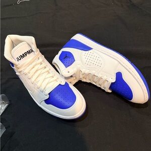 Jordan Sneakers White and Blue